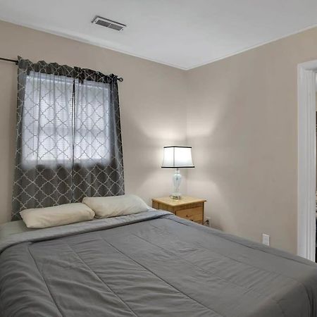 2-Bedroom Pet-Friendly Apartment In East Knoxville Exterior photo