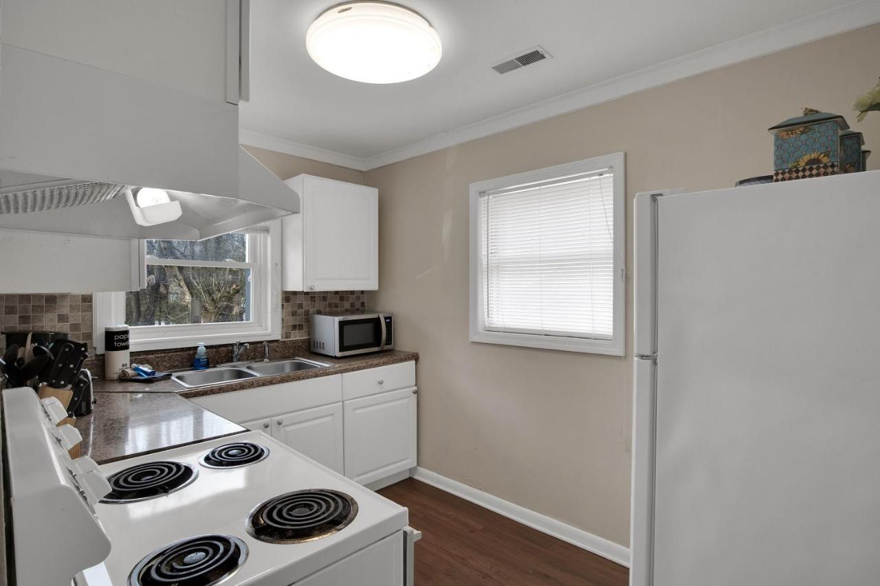 2-Bedroom Pet-Friendly Apartment In East Knoxville Exterior photo
