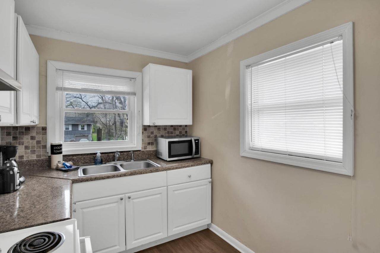 2-Bedroom Pet-Friendly Apartment In East Knoxville Exterior photo