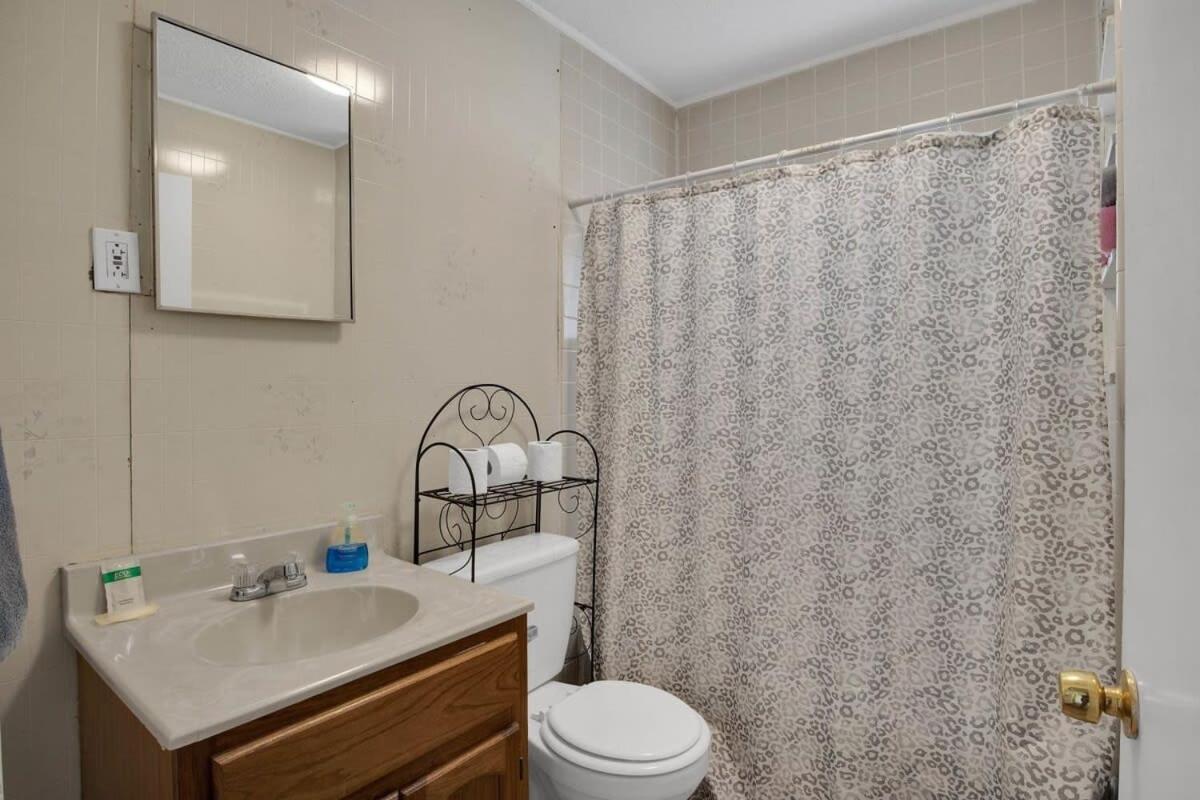 2-Bedroom Pet-Friendly Apartment In East Knoxville Exterior photo