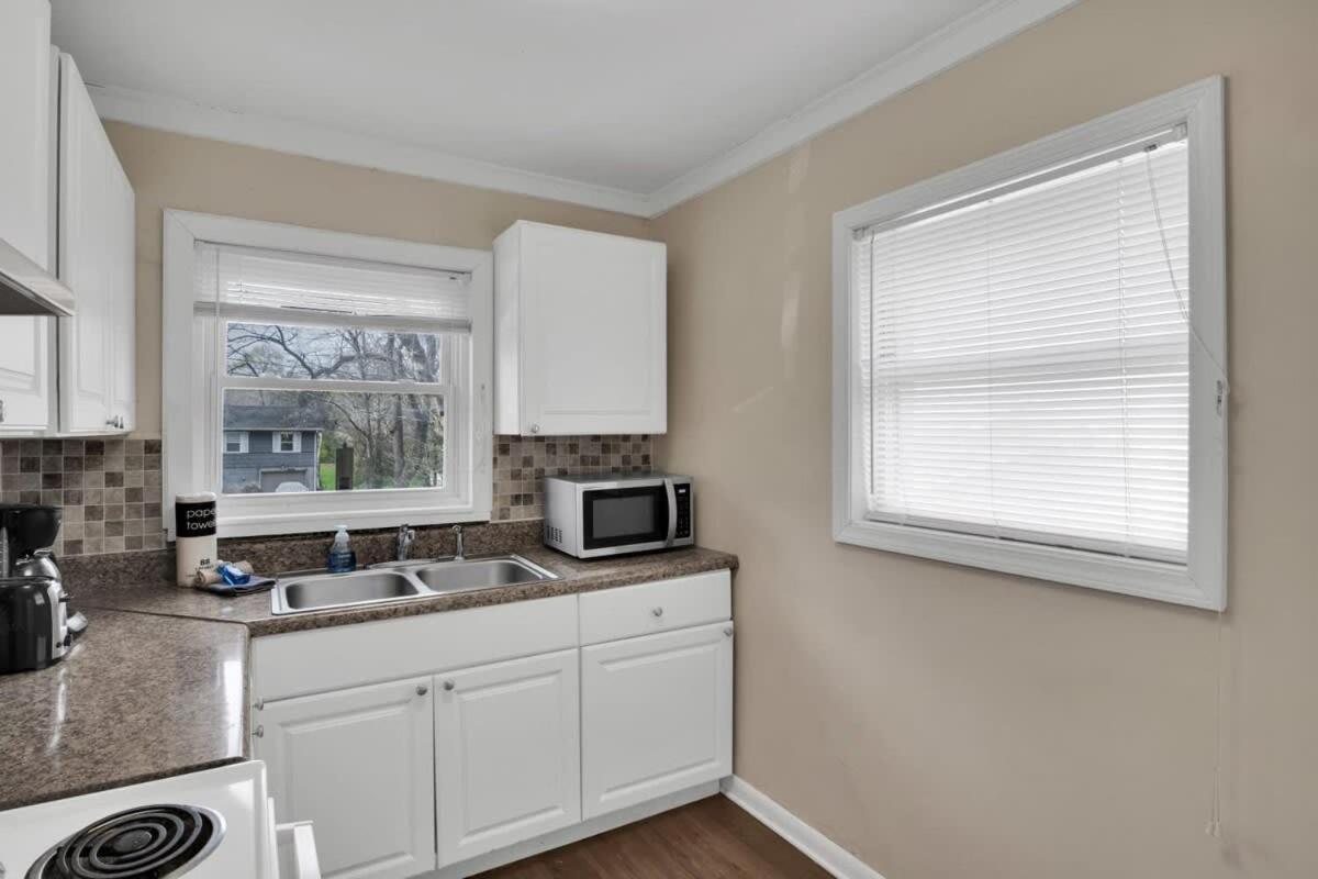 2-Bedroom Pet-Friendly Apartment In East Knoxville Exterior photo