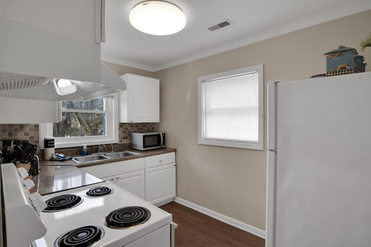 2-Bedroom Pet-Friendly Apartment In East Knoxville Exterior photo