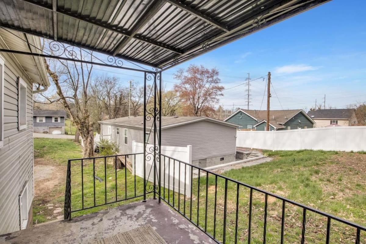 2-Bedroom Pet-Friendly Apartment In East Knoxville Exterior photo
